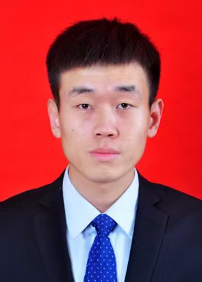 (挂职副镇长):分管机关后勤服务中心、财税、金融、审计、市场监管、招商引资、电业等工作。分包保安服务区,工作范围内的信访维稳、安全生产、廉政建设,党委政府交办的其他工作。